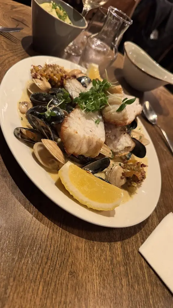 JJ Living_Cavistons Restaurant_Bonnybrook_review