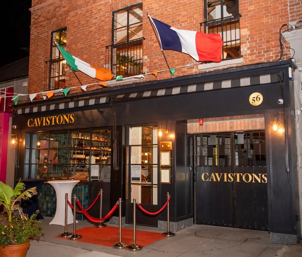 Cavistons Restaurant_Bonnybrook_slider_image_1