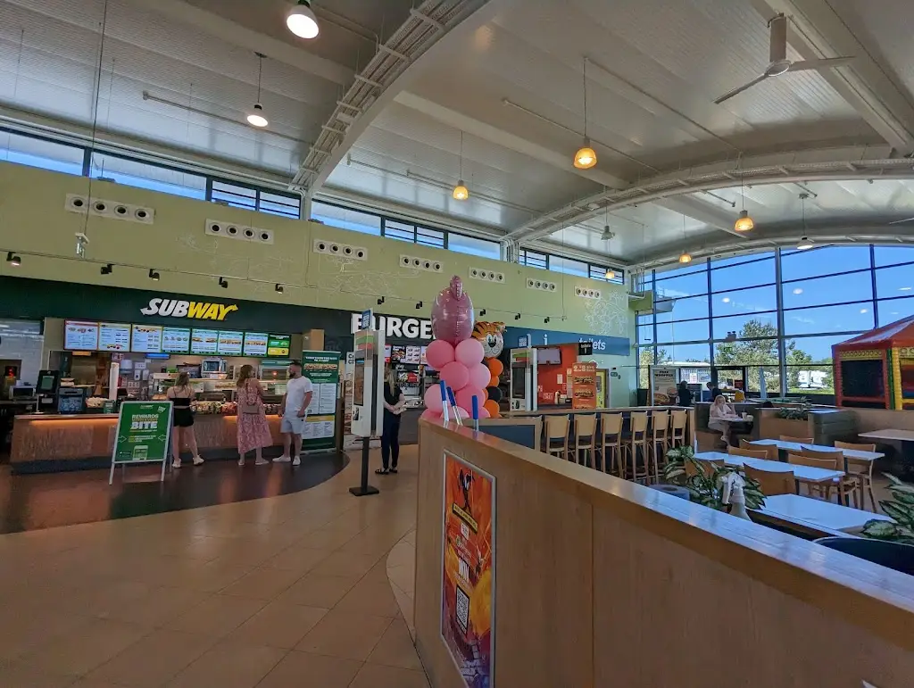 Applegreen Castlebellingham - Northbound_Castlebellingham_slider_image_3