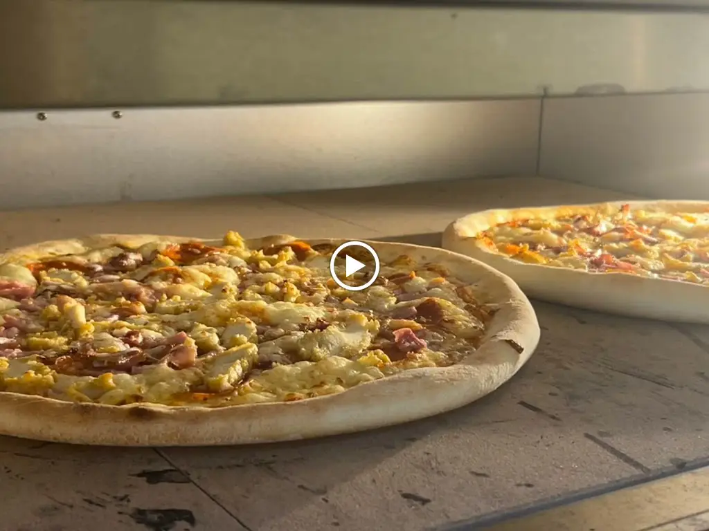 ROMA Takeaway & Pizzeria_Carnew_slider_image_2