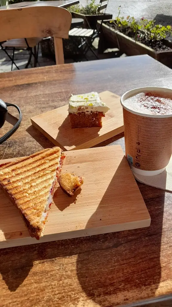 Ann Hogan_The Mill Coffee and Treats_Castlebridge_review