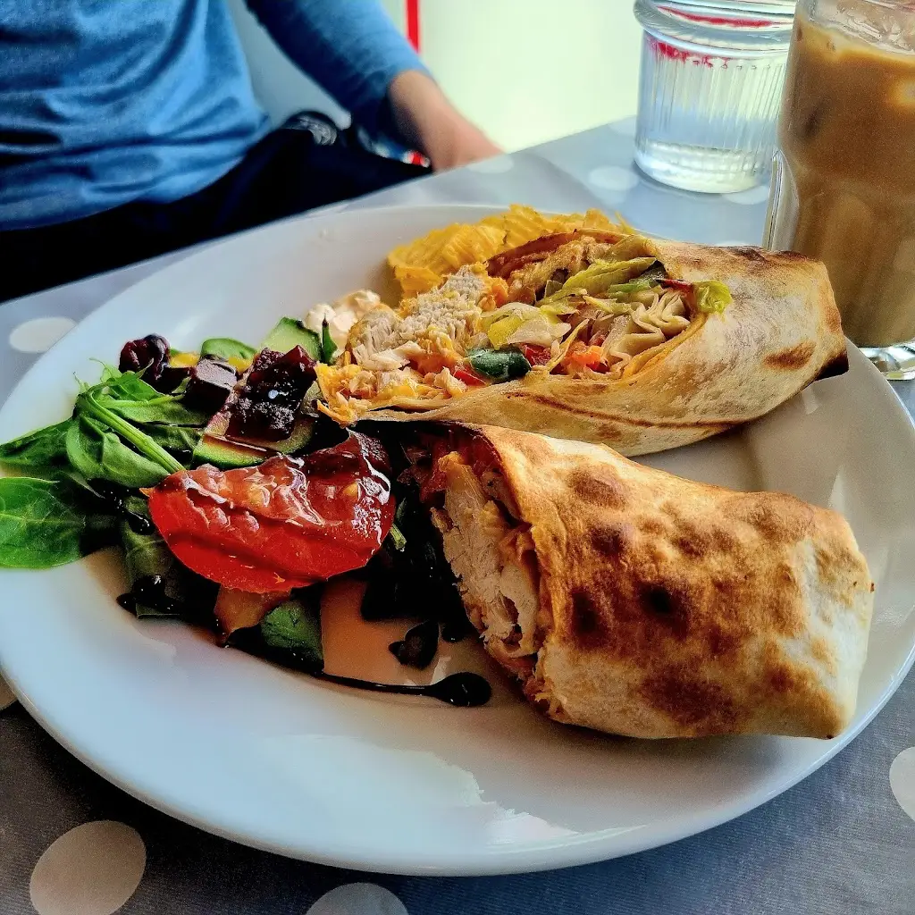 Mr Farrell_Moody Rooster Cafe_Blessington_reseña