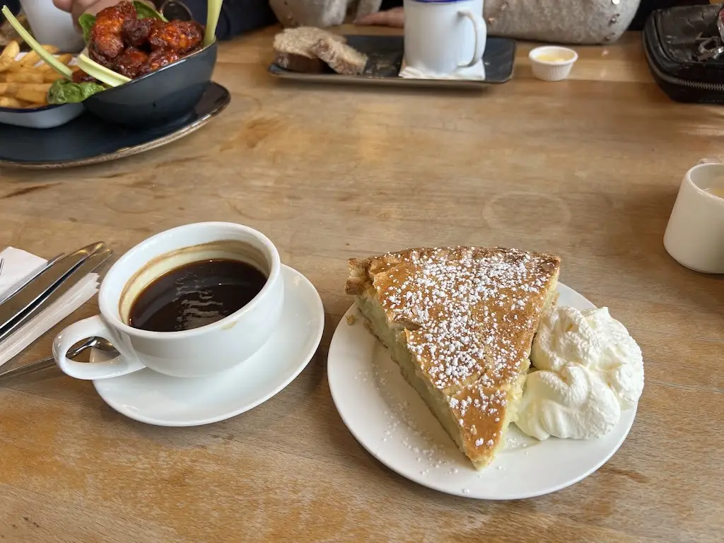 Menu_Hollywood Cafe_Blessington_image_6