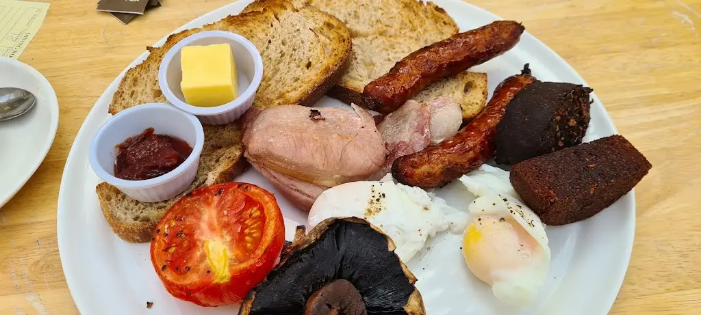 Menu_Hollywood Cafe_Blessington_image_7