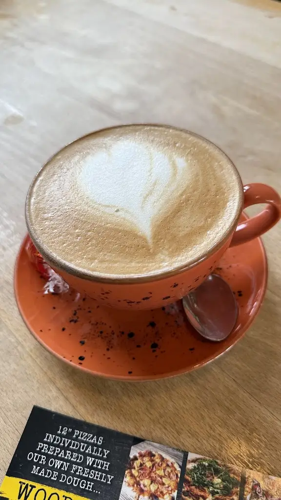 Oleg Krivopliasov_Hollywood Cafe_Blessington_review