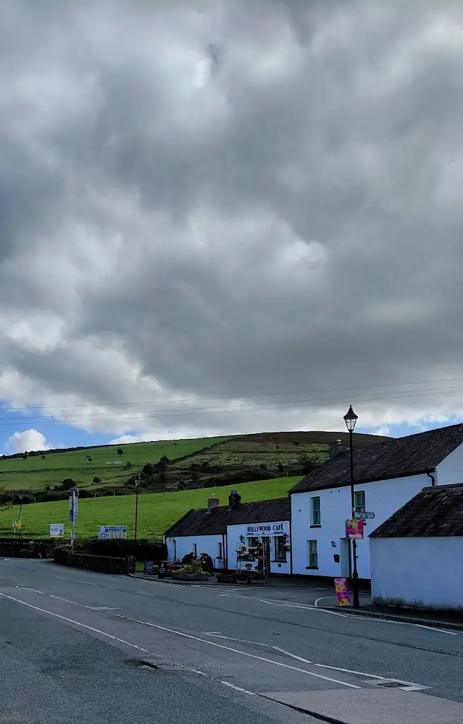 Mark H_Hollywood Cafe_Blessington_review