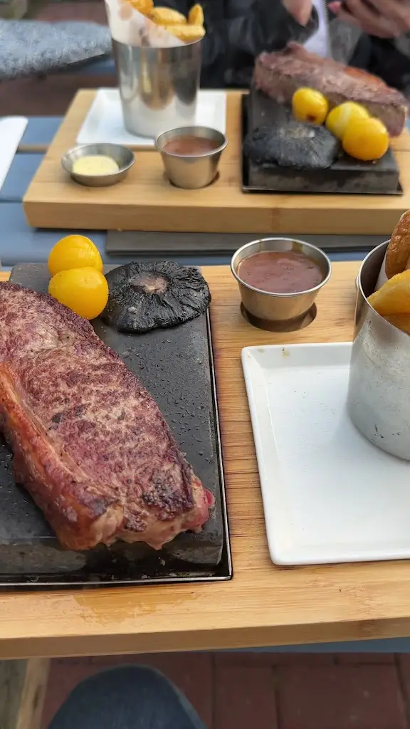 Sea & Stone Restaurant_Cabinteely_slider_image_2