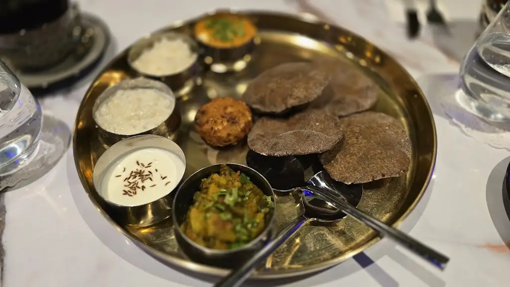 Vishal Sharma_Chatori Cabinteely_Cabinteely_recensione