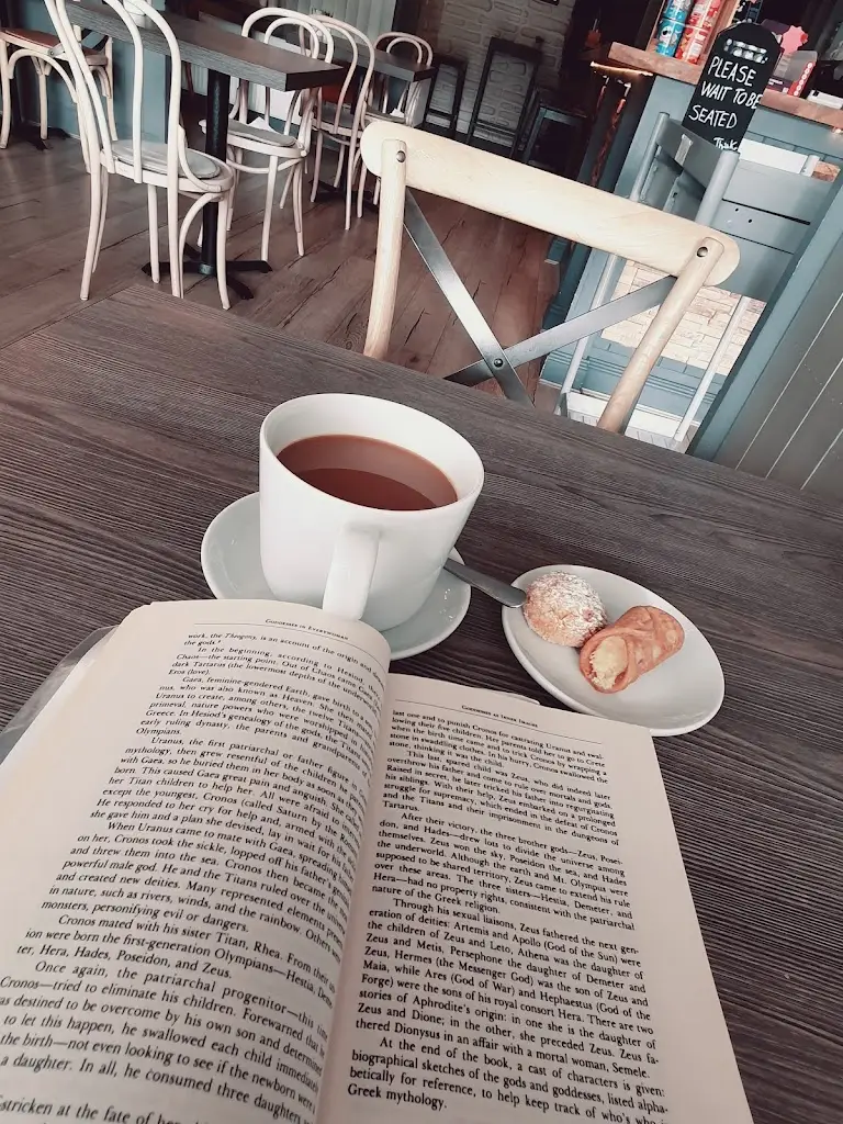 Deborah J Kelly_Piccolo Bistro Caffè_Cabinteely_review