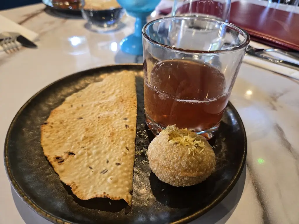 Anmol Hisaria_Mini India Fine Dine_Cabinteely_Bewertung