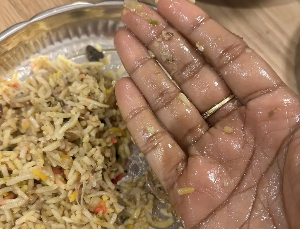 neha pericherla_Mini India Fine Dine_Cabinteely_Bewertung