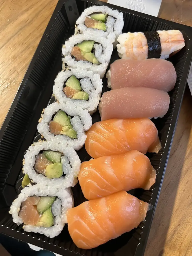 Sushi Gourmet_Cabinteely_slider_image_2