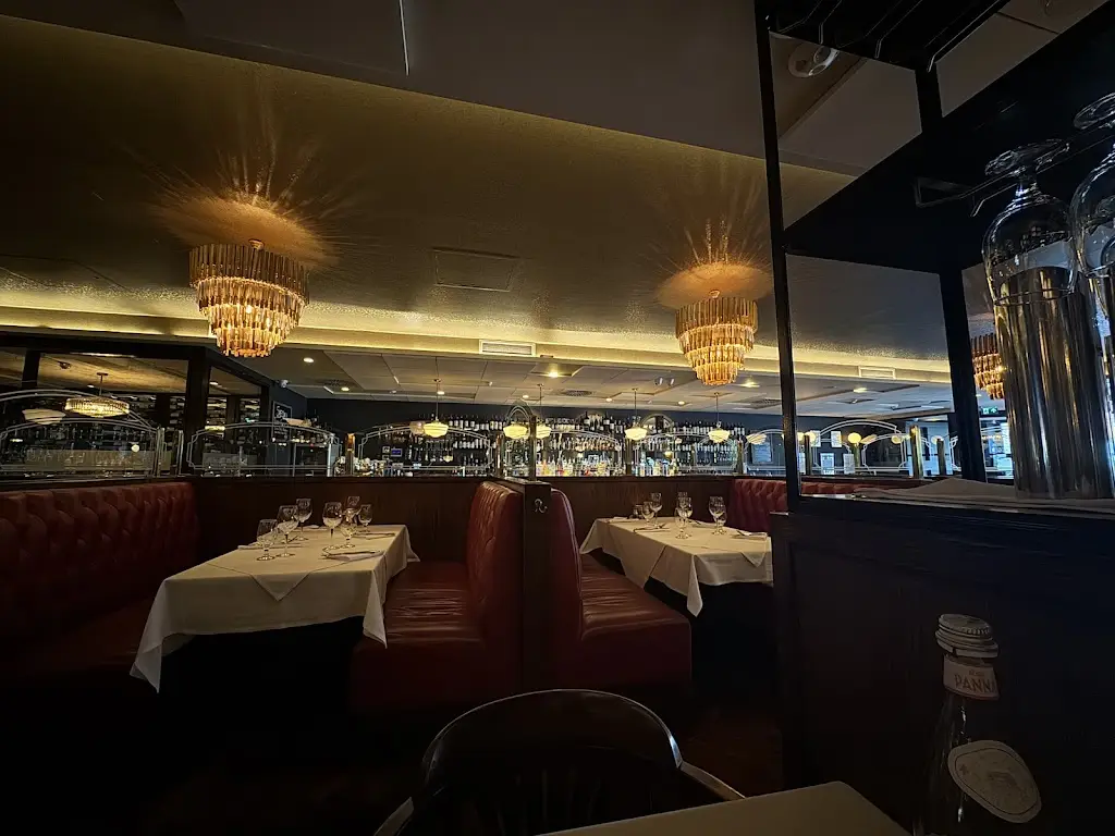 Casper & Giumbini's_Cabinteely_slider_image_3