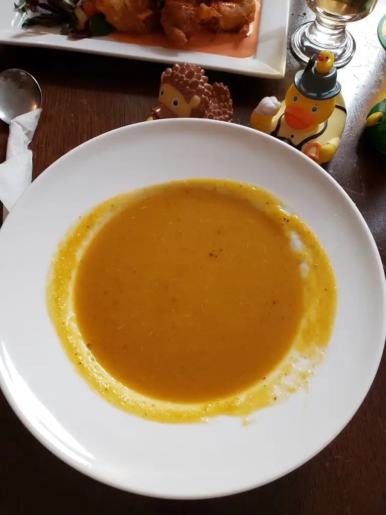 Menu_Hiney's Pub_Crossmolina_image_2