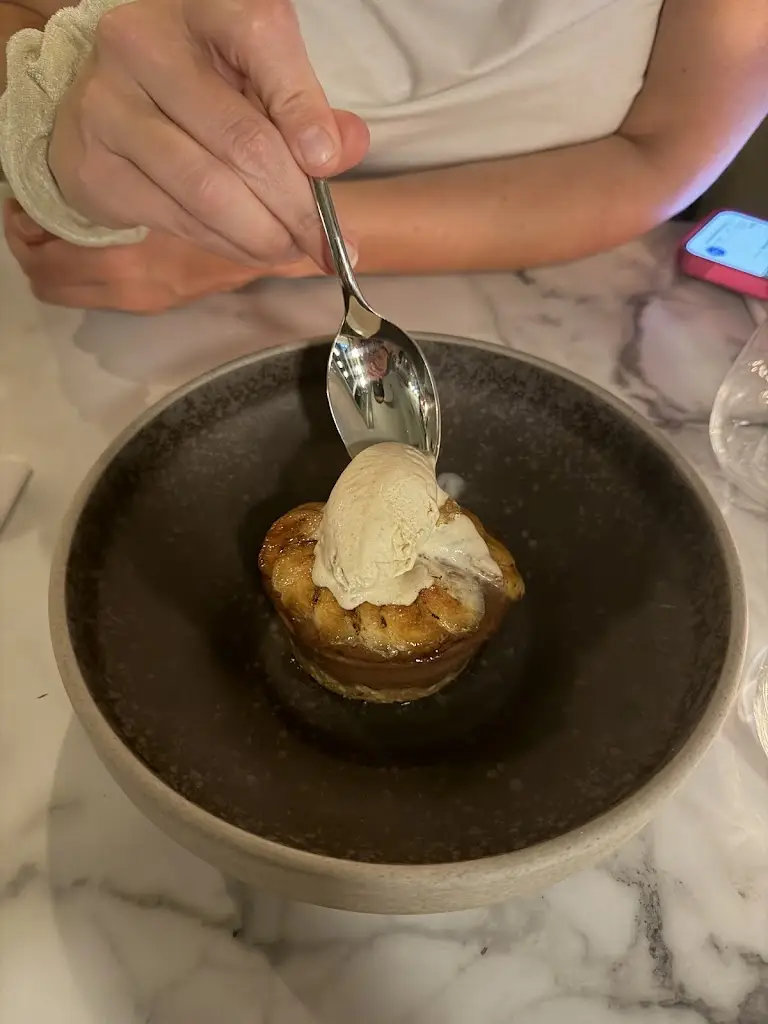 erocrocks_Caladh_Charlesland_avis