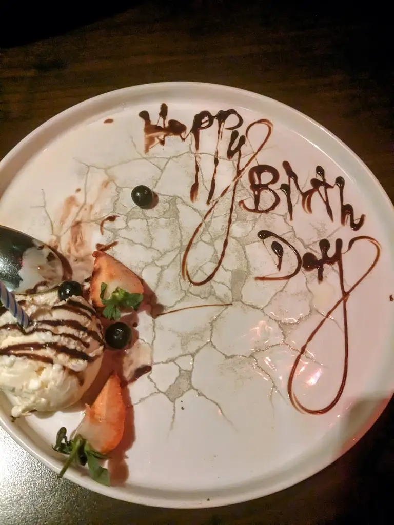 Veronica Txyz_Daata Bray_Bray_review