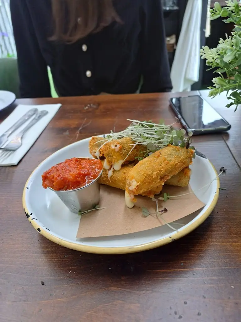 Menu_Platform Pizza Bar Bray_Bray_imagen_9