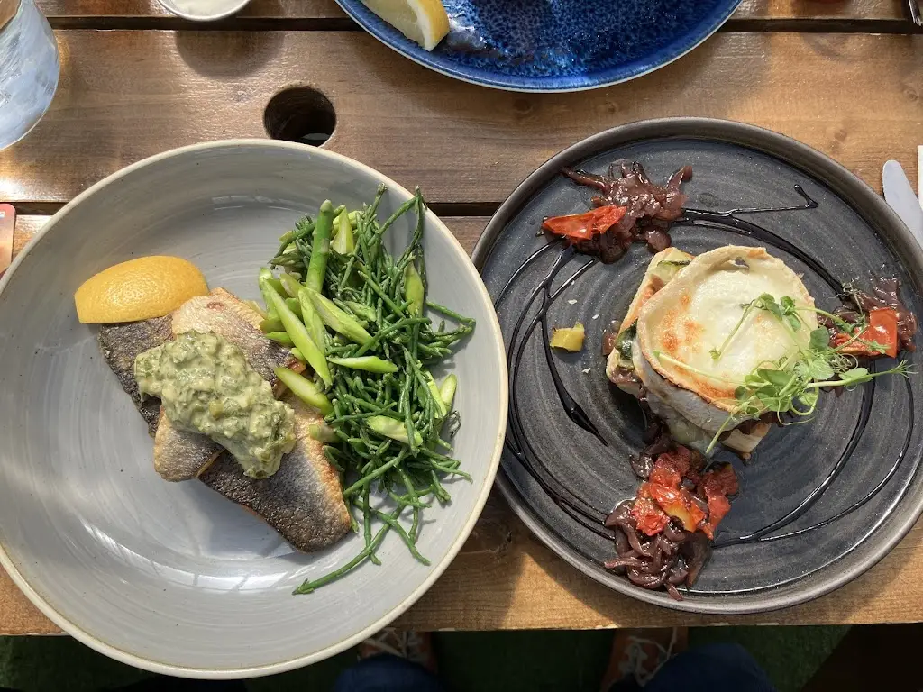 Ale Rubanu_The Martello Bar_Bray_recensione