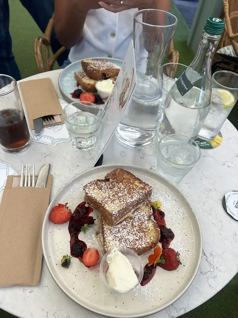 Aisling Mulligan_The Palm_Bray_review