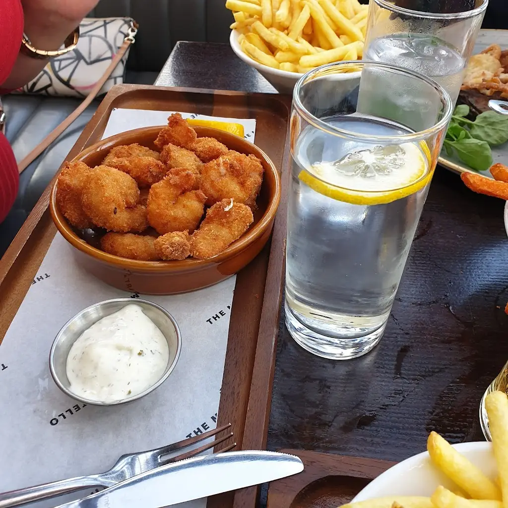 Menü_Tower Bistro_Bray_Bild_1