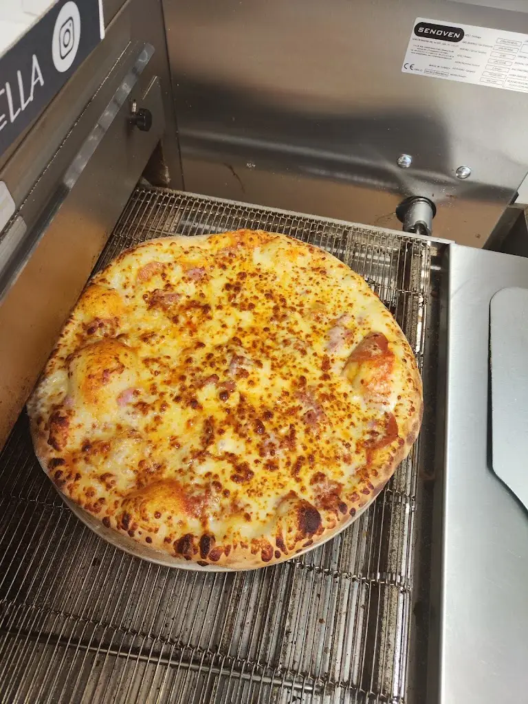 Yumi Yumi Chinese Restaurant (formerly Lams & Eskimo)_Castlecomer_slider_image_2