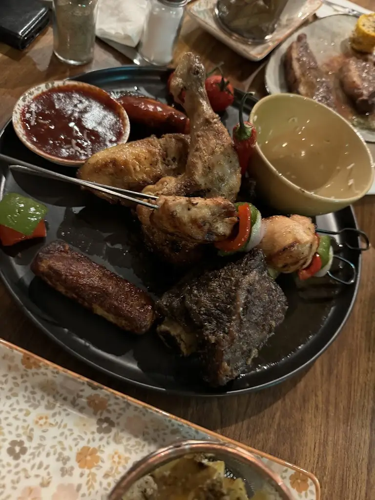 Vitória Quéren Ribeiro Neiva_Churrascaria o Galo_Carlow_Bewertung