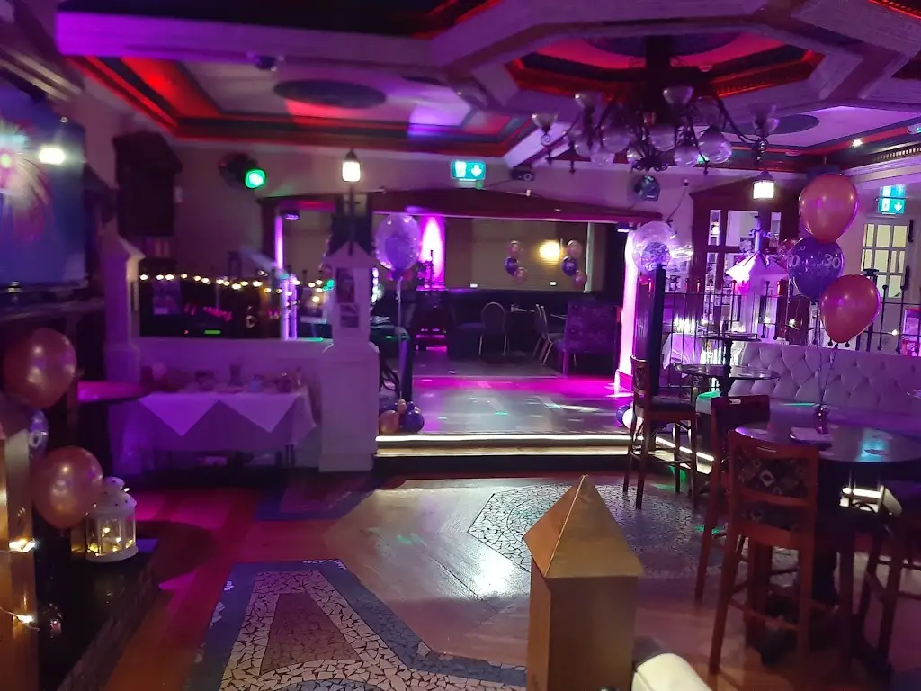 Psylocke Spears_The Abbey Lodge_Celbridge_review