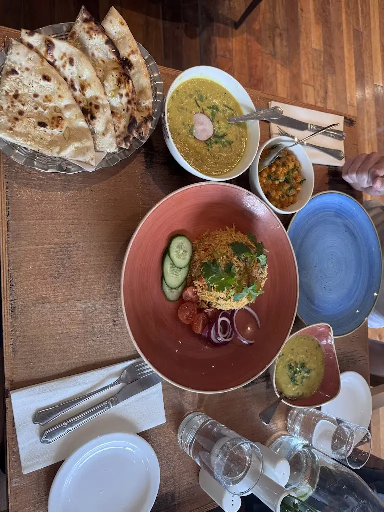 Farah McFadden_Spiced Barna Asian Fusion_Bearna_review