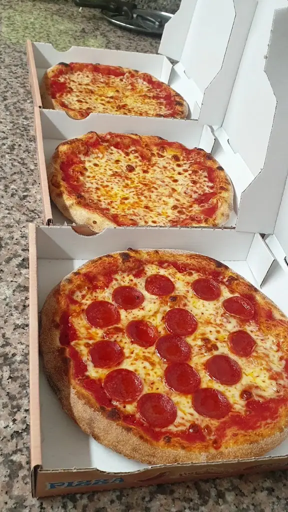 Amerigo's Takeaway_Daingean_slider_image_2