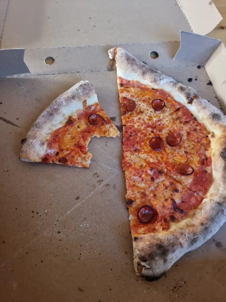 sean laffey_Pizza Dozzina_Bearna_review