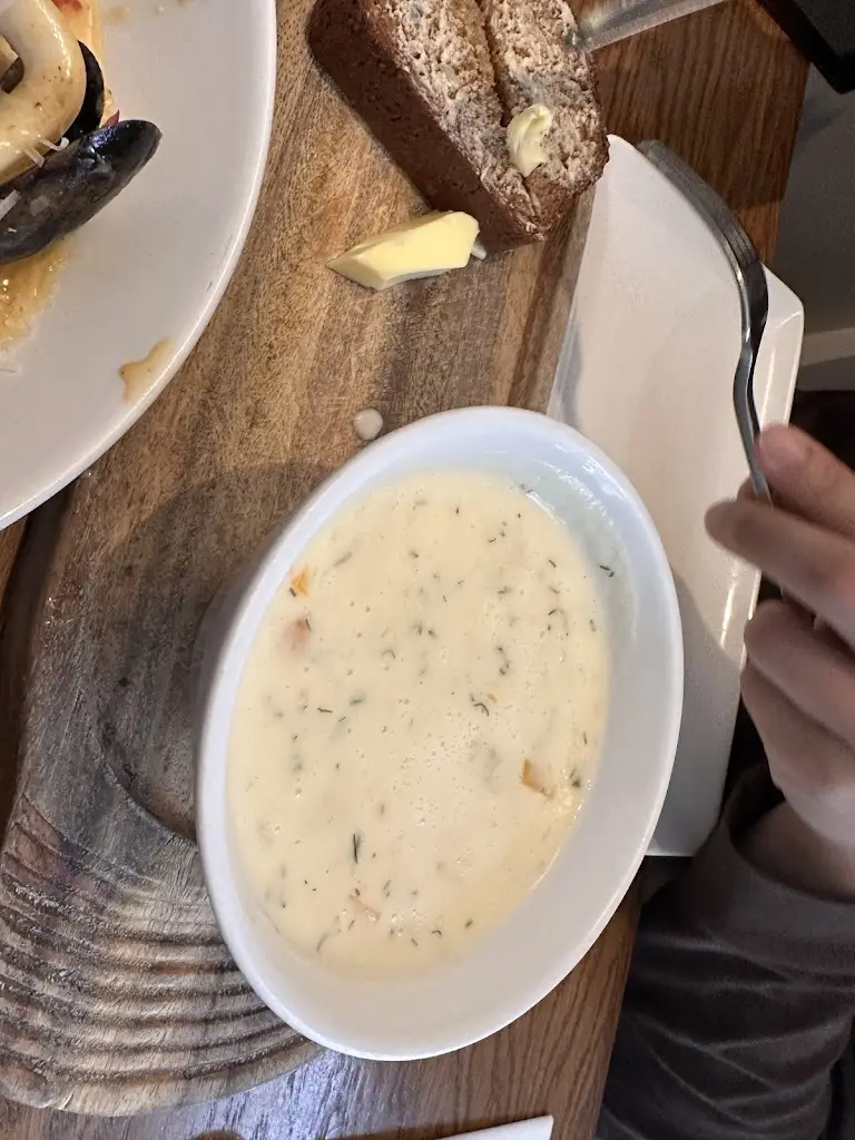 Menu_BlackCat - wine - tapas - rooms_Bearna_image_8