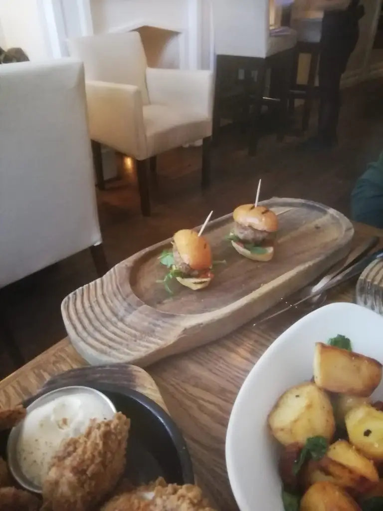 Menu_BlackCat - wine - tapas - rooms_Bearna_image_9