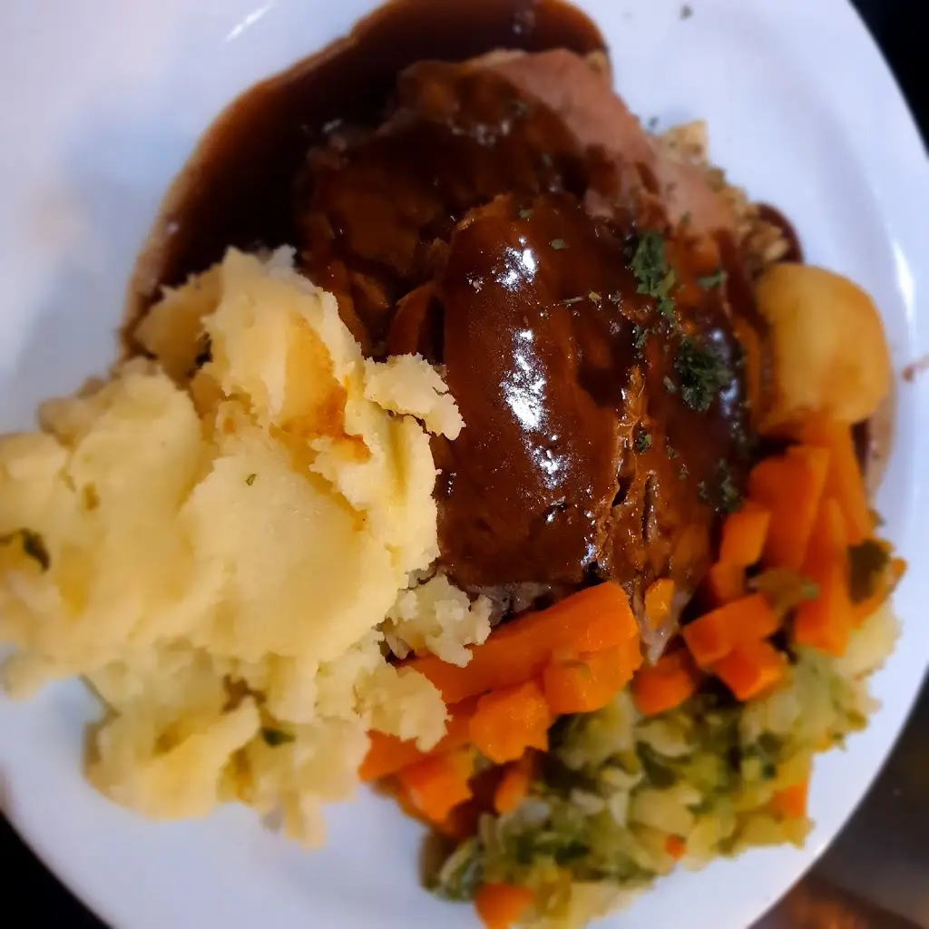 natasha britz_Dowlings Bar & Restaurant_Derrinturn_Bewertung