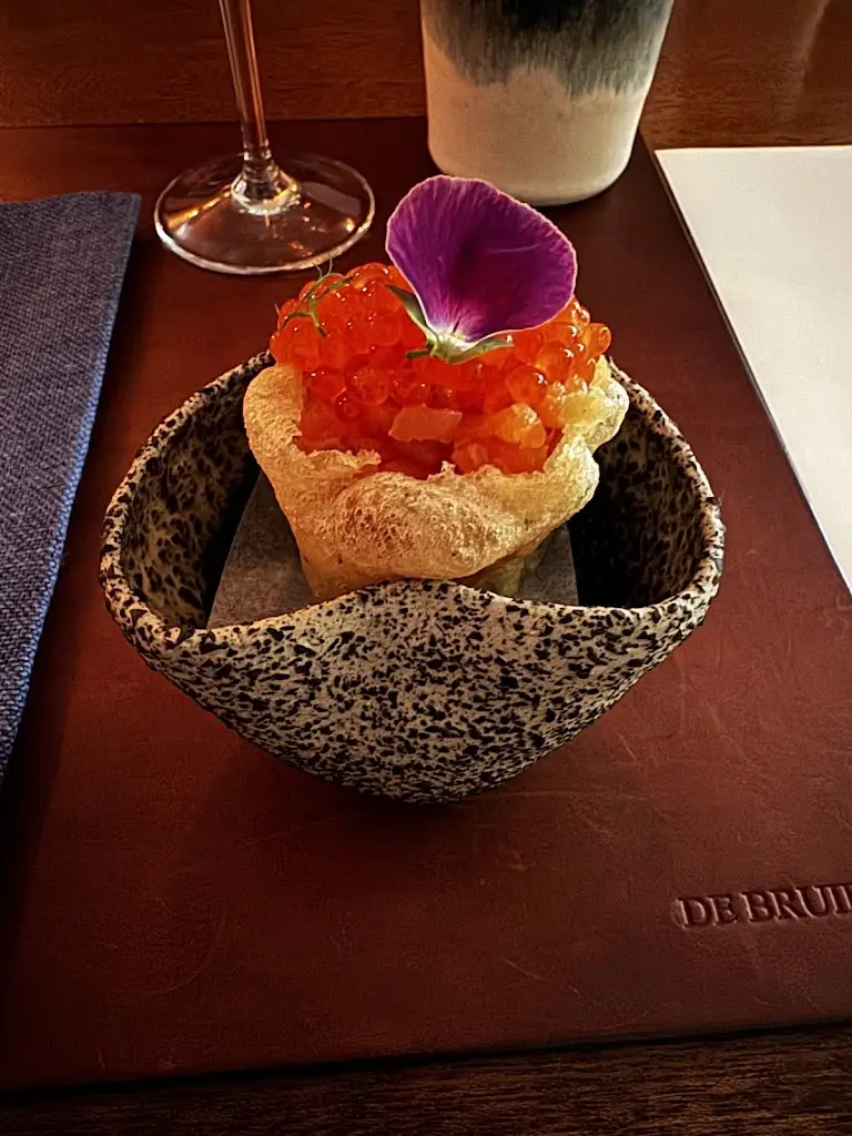 Alumni Kitchen Table and Rooms_Derrinturn_slider_image_3