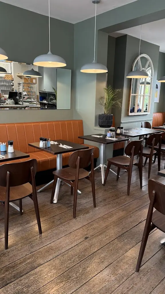 Sasha Klymyk_Cafe 105_Clonskeagh_reseña