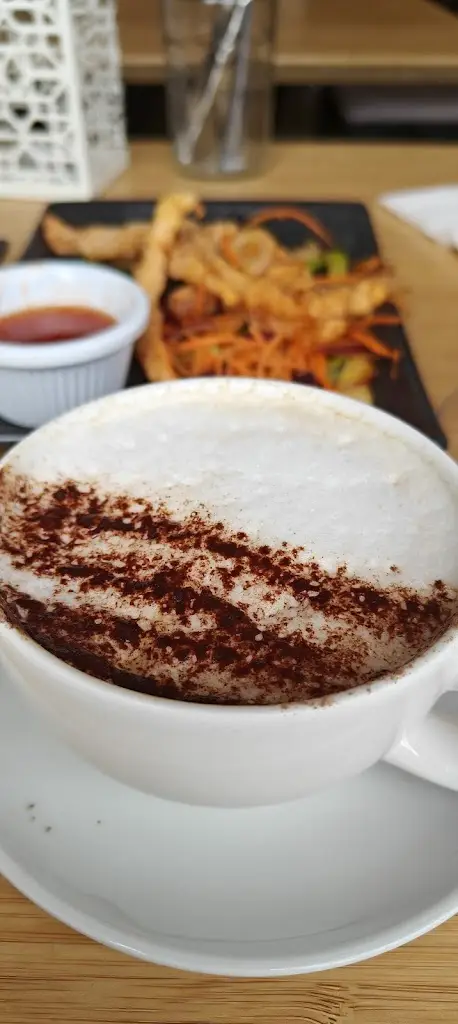 vandana_HX46 - Goatstown_Clonskeagh_recensione