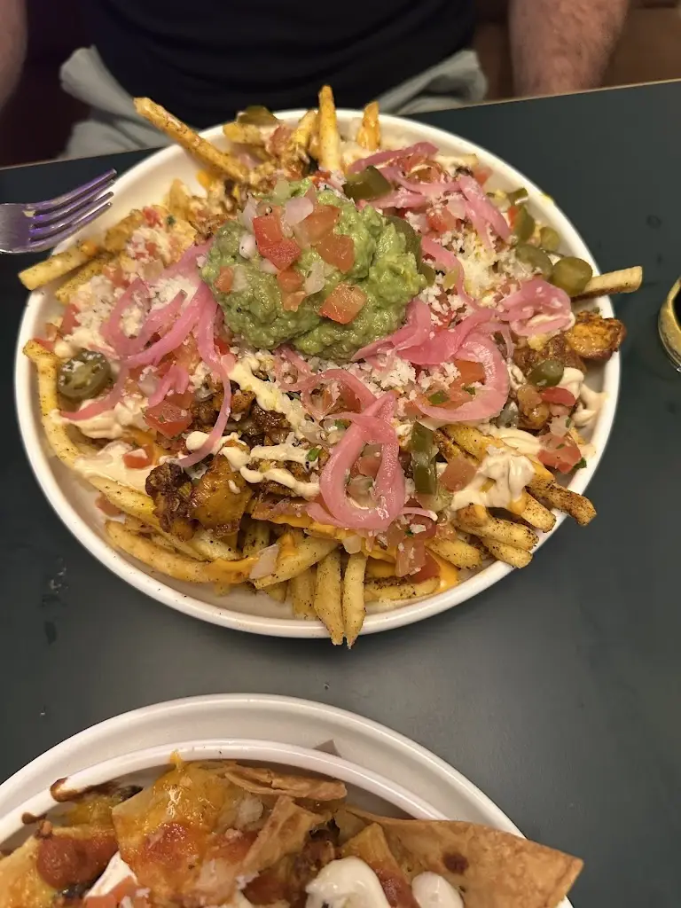 Nicholas Martino_La Collina_Bearna_recensione