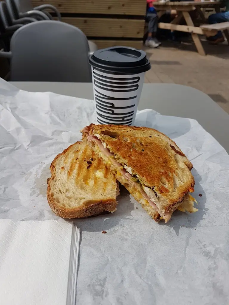 Menu_Happy Out_Dollymount_imagen_9