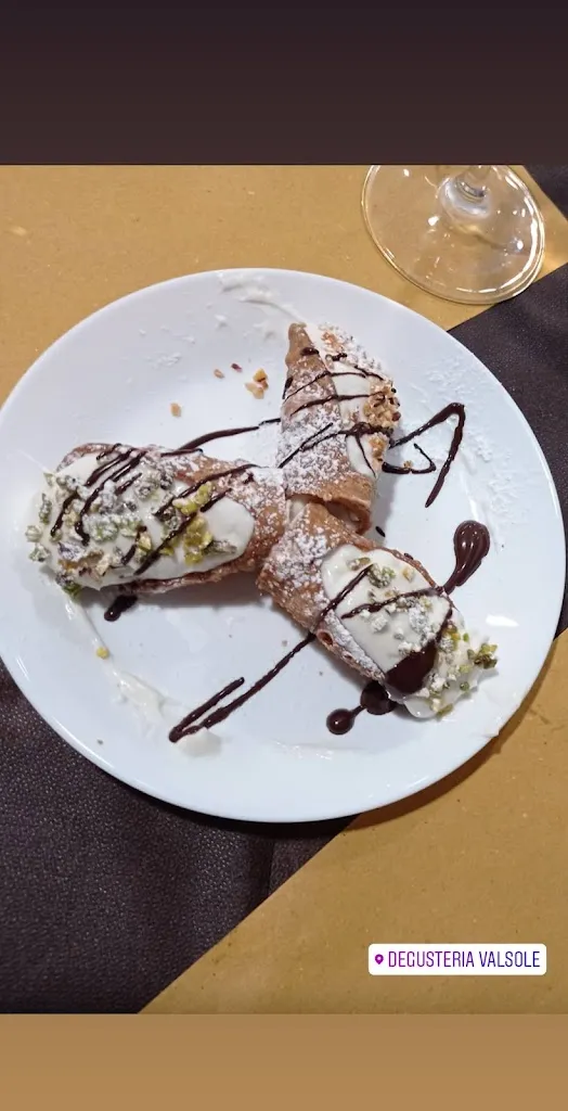 Caterina Melito_Caseificio Valsole di Arcoraci Giovanni_Cinque Frondi_review