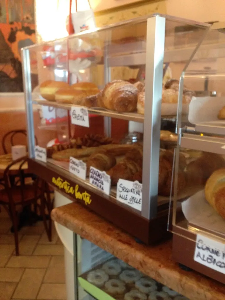 Mangiando e Viaggiando_Caffè Ricchitto_Controguerra_review