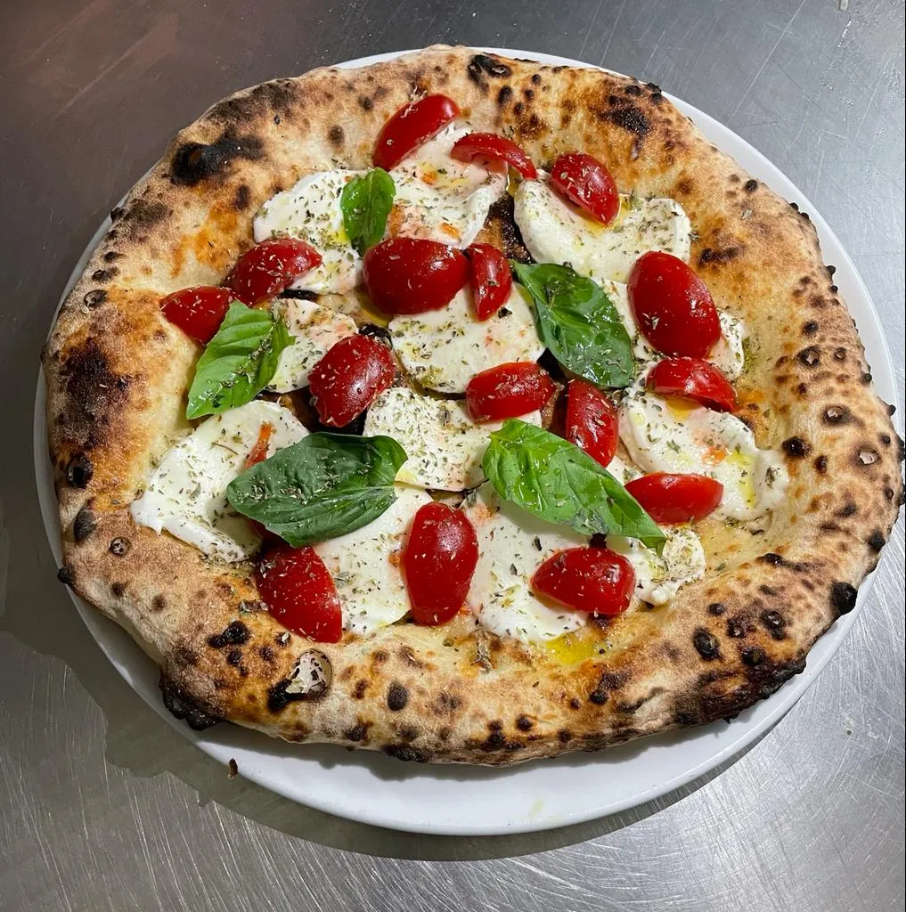 Twins Pizzeria Rosticceria Bar_Cittadella del Capo_slider_image_2