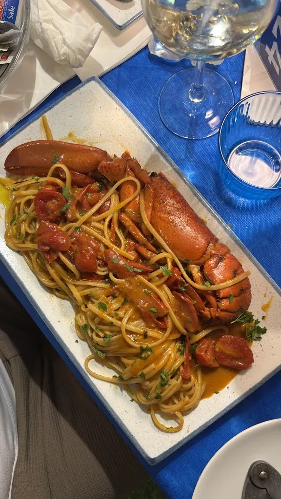 Elena Vargas_Pescheria L' Arco del Pesce Trattoria di Mare_Cittadella del Capo_recensione