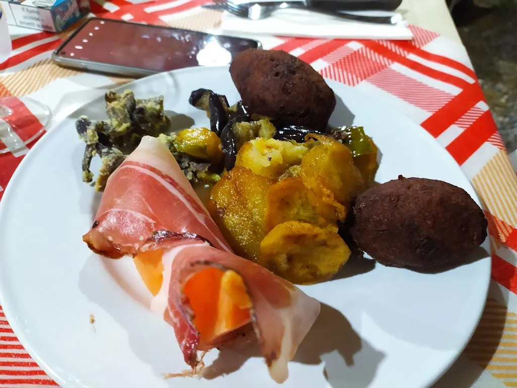 Alessandro Spinelli_Bar Pizzeria Il Bivio_Cleto_review