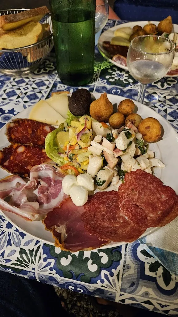 Bar Pizzeria Il Bivio_Cleto_slider_image_2