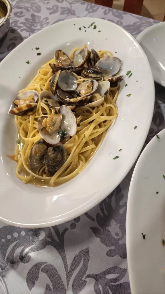 Nando Laezza_Ristorante Pizzeria Amici Miei_Cleto_review