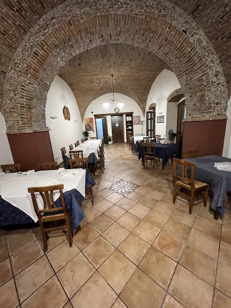 Ristorante l'Antico Ulivo_Civita_slider_image_3