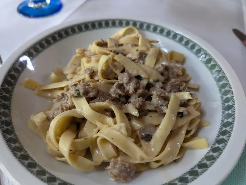 Patriek van Eijck_L'Orchidea_Corfinio_review