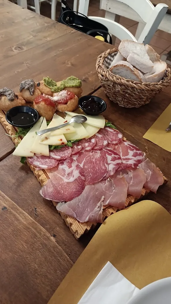 Giuseppe Orlando_Da Bastiano Trattoria_Civita_review