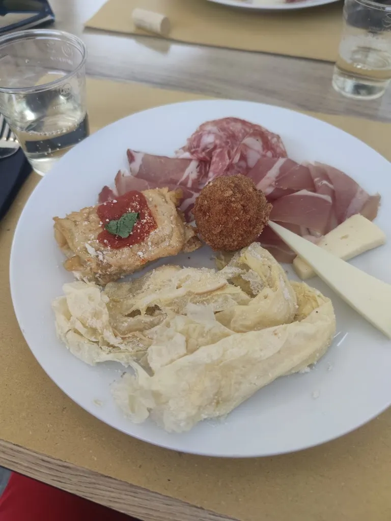 Menu_Le Ghiottonerie del Moro_Civita_image_4