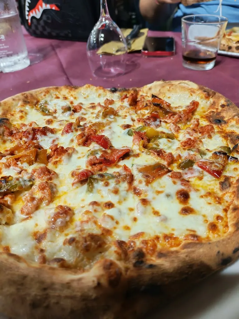 Ristorante Pizzeria Bar Castello Di Stranges Nicola_Conflenti_slider_image_3